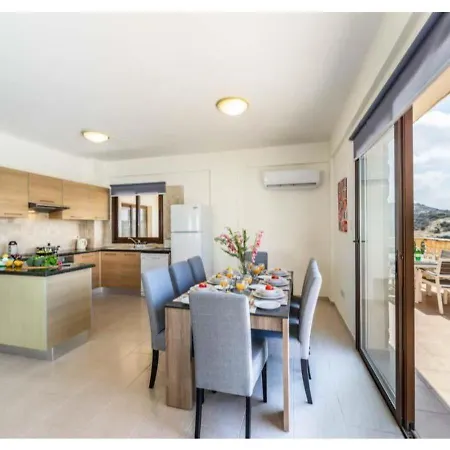 Aqua Royal - Four Bedroom With Private Swimming Pool