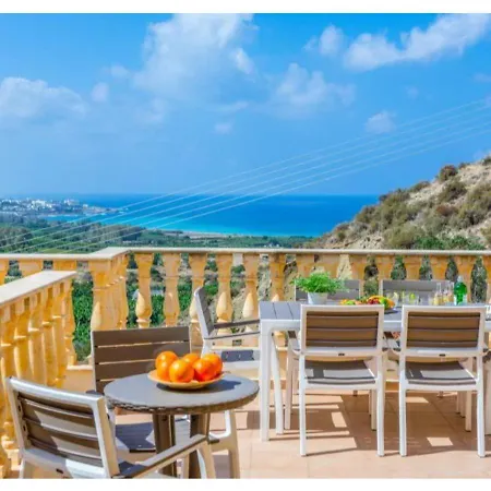 Βίλα Aqua Royal - Four Bedroom With Private Swimming Pool *